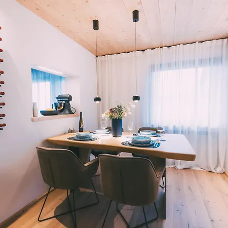 Zentrales Mit Bergblick In Bewohnter Quarto em Acomodações Particulares Garmisch-Partenkirchen